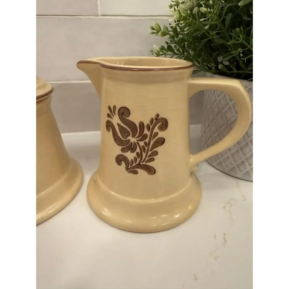 Vintage Pfaltzgraff Village‎ Creamer and Sugar Set